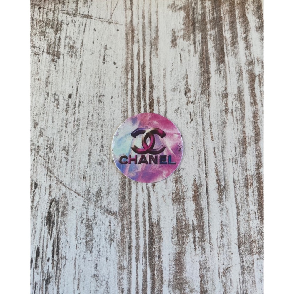 Brand new Chanel exclusive bundle - Picture 6 of 8